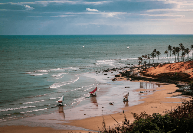 SILVATUR TRAVEL - Passeio para a Praia de Lagoinha por pessoa, de R$110 por R$89!