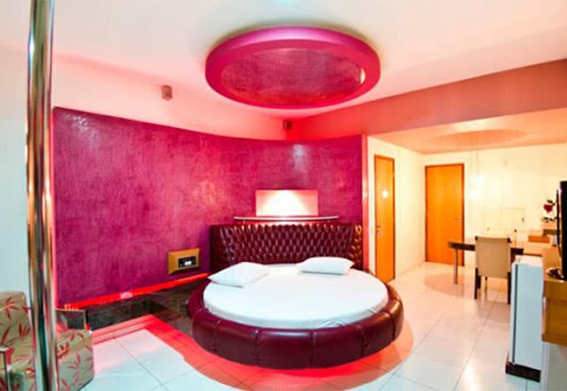 Netuno Motel - 3h + 1h de Bônus em 6 opções de suíte a partir de R$88!