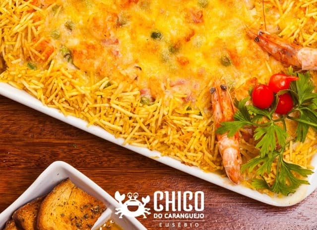 Chico Do Caranguejo Eusébio - Pratos p/ até 3 pessoas + 2 acessos ao Playground a partir de R$94,90