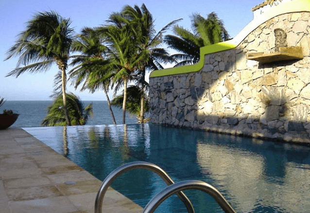 Barbanera Club & Hotel de Charme - 2 diárias para 2 adultos e 1 criança + café da manhã por R$699,90!